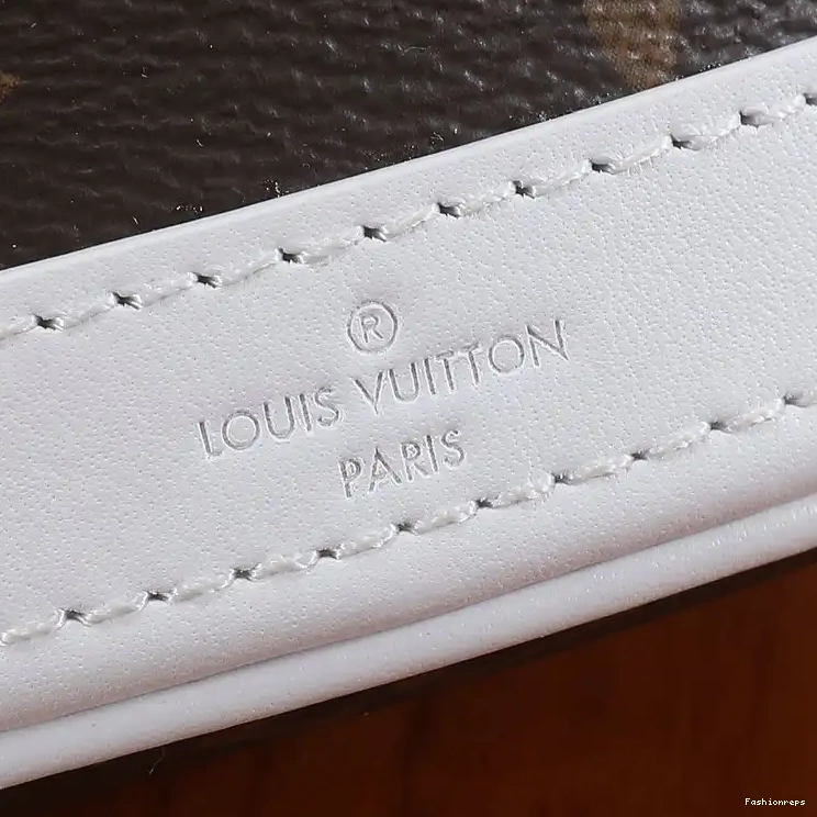 Fashionreps Bag LV 2206YA0064 0516